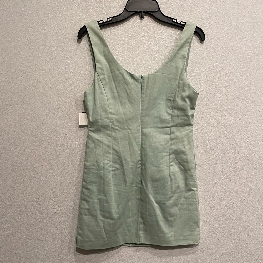🆕 NWT green slit mini body con dress - Picture 3 of 6